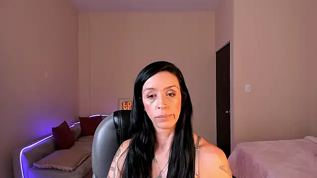 Kristen Garner online show from May 19, 2026, 7:32 pm