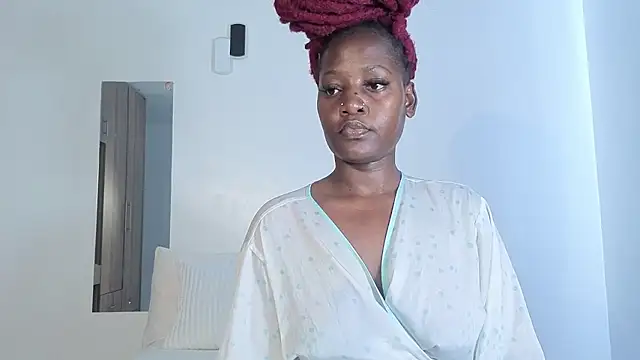 Elegant Ebony online show from October 19, 2025, 1:47 pm