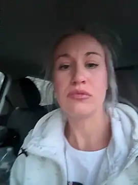 Dina-Light online show from March 22, 2025, 5:41 pm