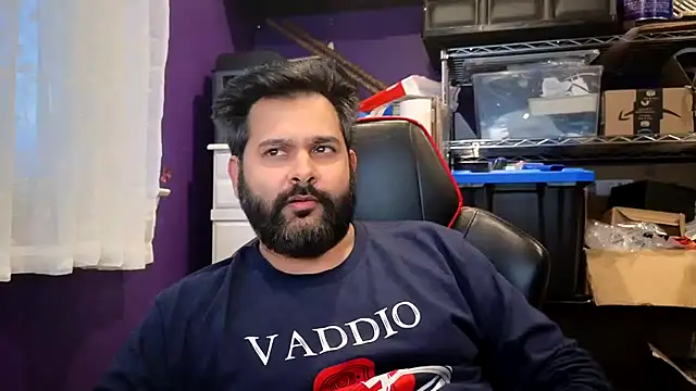 Snapshot of Sakhtlaundaz chatting on November 23, 2025, 9:47 pm Sakhtlaundaz online show from November 23, 2025, 9:47 pm