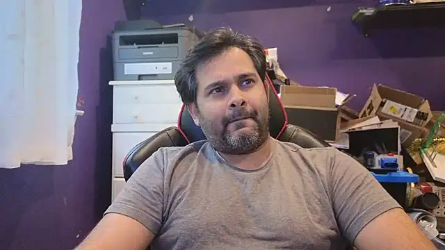 Snapshot of Sakhtlaundaz chatting on September 26, 2025, 8:49 pm Sakhtlaundaz online show from September 26, 2025, 8:49 pm