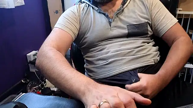 Sakhtlaundaz online show from February 25, 2026, 9:58 pm