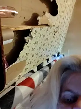 AshleyDalton101 online show from April 5, 2026, 7:20 pm