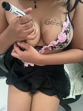 Snapshot of Amelia_singh chatting on March 20, 2025, 5:46 am Amelia singh online show from March 20, 2025, 5:46 am