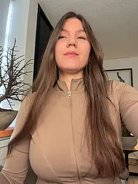 Snapshot of AmelieLaurent_ chatting on August 3, 2026, 3:18 pm AmelieLaurent online show from August 3, 2026, 3:18 pm