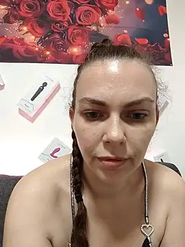 Snapshot of LEAsquirt91 chatting on May 2, 2026, 10:42 am LEAsquirt91 online show from May 2, 2026, 10:42 am
