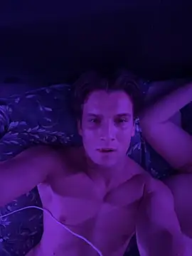 Snapshot of ETHAN_MOORE chatting on November 29, 2025, 10:15 am ETHAN MOORE online show from November 29, 2025, 10:15 am