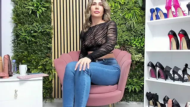 Snapshot of sweetcherry30 chatting on February 12, 2026, 7:08 am sweetcherry30 online show from February 12, 2026, 7:08 am