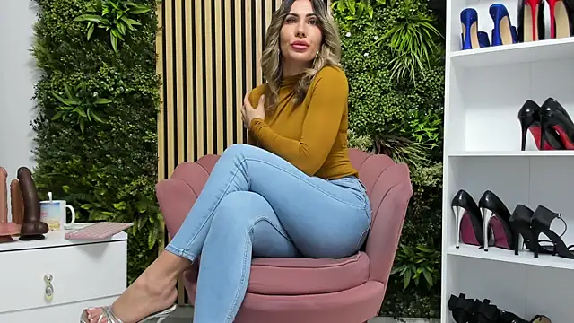 Snapshot of sweetcherry30 chatting on February 28, 2026, 7:19 am sweetcherry30 online show from February 28, 2026, 7:19 am