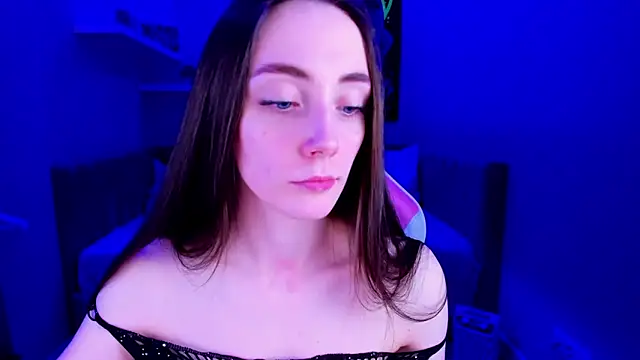 Snapshot of Lexi_Split chatting on March 12, 2025, 12:26 pm Lexi Split online show from March 12, 2025, 12:26 pm