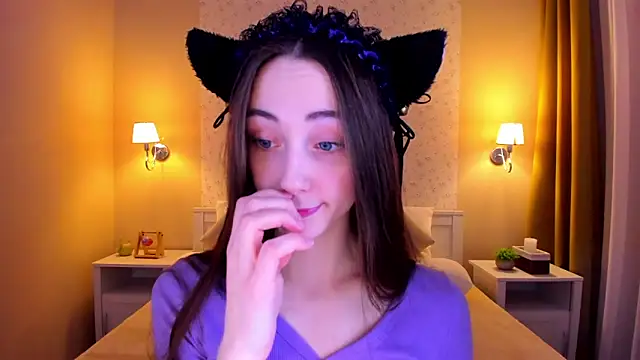 Snapshot of Lexi_Split chatting on February 4, 2025, 6:57 am Lexi Split online show from February 4, 2025, 6:57 am