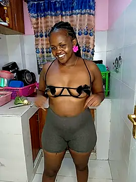 TerryAssqueen254 online show from February 26, 2025, 8:04 pm