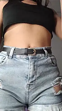 Miia Petitte online show from April 9, 2026, 10:16 pm