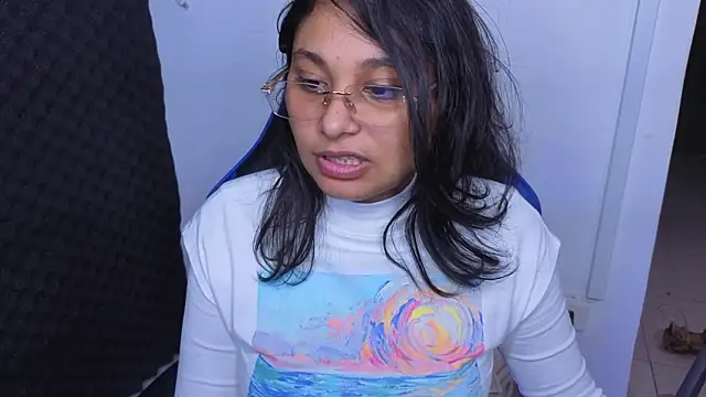 Cuteprincess21 online show from February 15, 2026, 2:01 am