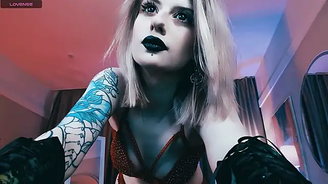 Noah ElmerX online show from March 16, 2025, 10:20 pm