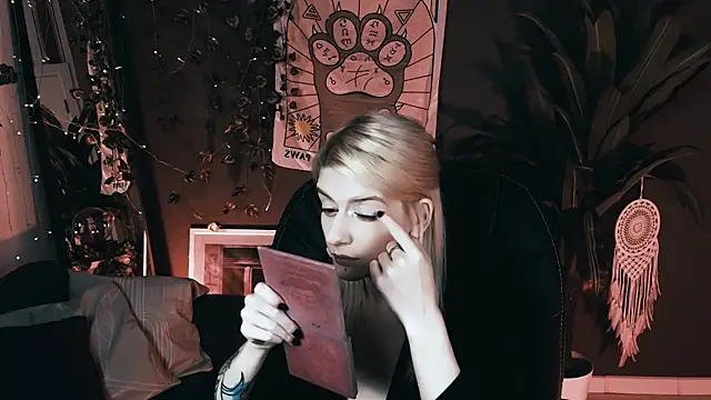 Noah ElmerX online show from November 13, 2025, 6:12 pm