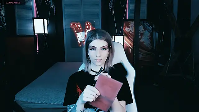 Noah ElmerX online show from February 19, 2025, 9:36 pm