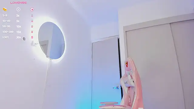 Snapshot of mia_yourmommy chatting on November 27, 2025, 12:55 am mia yourmommy online show from November 27, 2025, 12:55 am