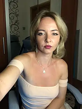 Kristina03 online show from July 21, 2026, 9:49 pm