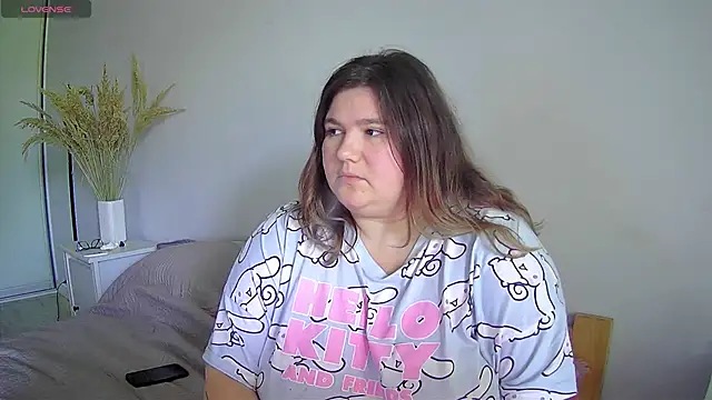 Snapshot of your_soul_Anna chatting on September 12, 2025, 9:42 am your soul Anna online show from September 12, 2025, 9:42 am