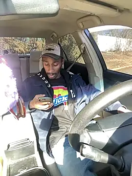 Snapshot of ITSONLYKENNY chatting on January 28, 2025, 6:49 pm ITSONLYKENNY online show from January 28, 2025, 6:49 pm