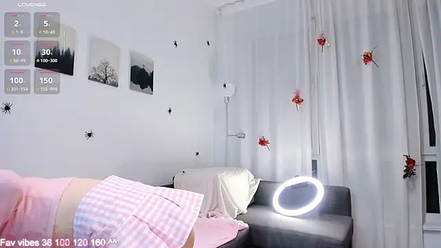 Snapshot of elizziMeiko__ chatting on November 23, 2025, 3:49 am elizziMeiko online show from November 23, 2025, 3:49 am