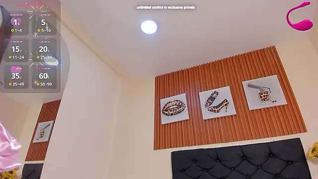 Cristale69 online show from March 21, 2026, 7:07 pm