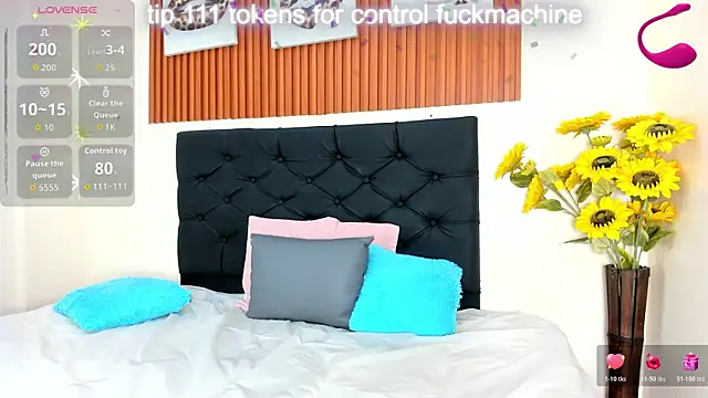 Cristale69 online show from July 18, 2026, 12:14 pm