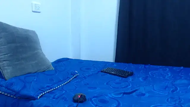 Snapshot of darekgates chatting on March 1, 2026, 5:24 pm darekgates online show from March 1, 2026, 5:24 pm