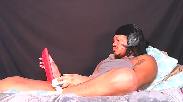 Carolinayoungin online show from April 23, 2026, 10:22 pm