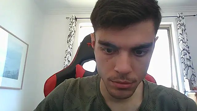 Omarnede online show from November 12, 2025, 4:38 am