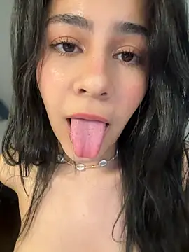 Snapshot of CuteKira7 chatting on June 3, 2026, 3:18 am CuteKira7 online show from June 3, 2026, 3:18 am