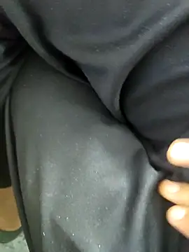 Horny boy321 online show from February 6, 2026, 6:48 pm