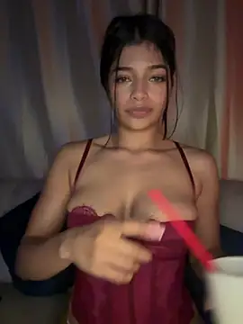 AgathaGeorgiou online show from February 9, 2026, 11:47 pm