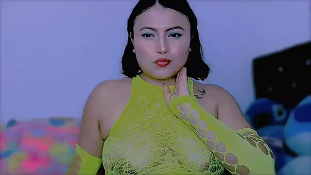 KathieBurning online show from October 8, 2025, 6:41 pm