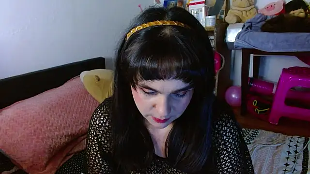 collette beaufoy  online show from May 25, 2026, 6:12 am