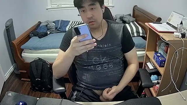 Koreanboy171 online show from February 18, 2026, 4:54 am