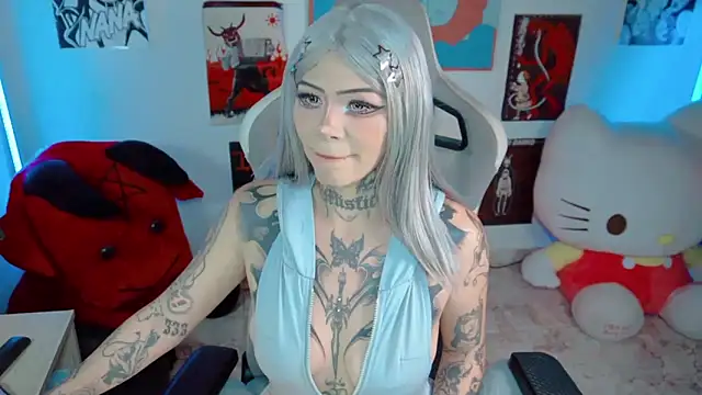 Snapshot of Deadly_Doll chatting on March 13, 2026, 10:15 pm Deadly Doll online show from March 13, 2026, 10:15 pm
