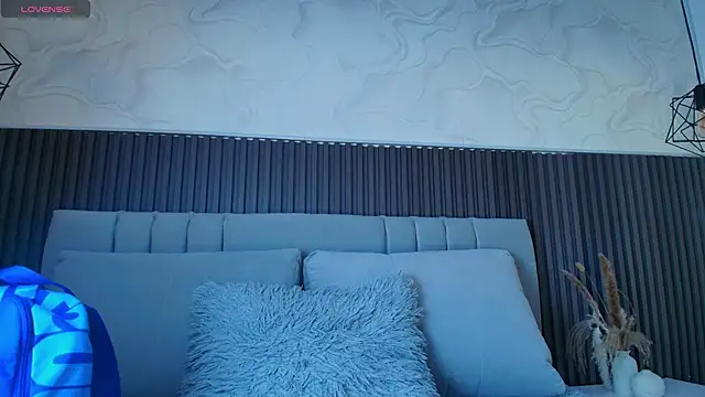 SHANONCLARK online show from March 20, 2026, 7:04 pm