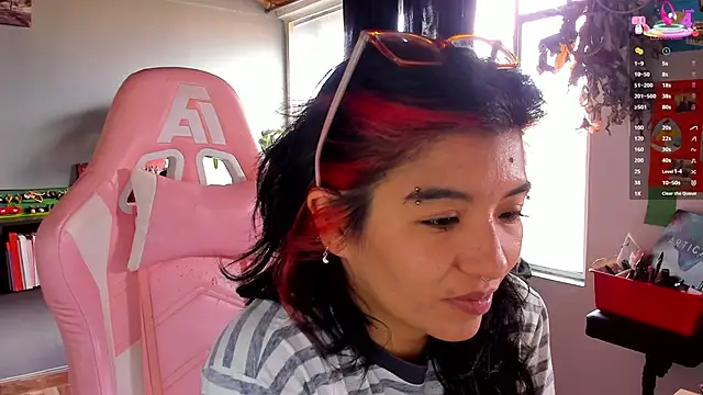 Snapshot of annie_walker6 chatting on December 20, 2025, 9:39 pm annie walker6 online show from December 20, 2025, 9:39 pm