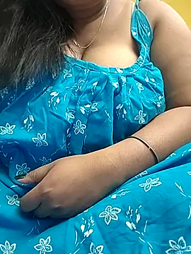 flamingoss online show from December 22, 2025, 7:14 pm