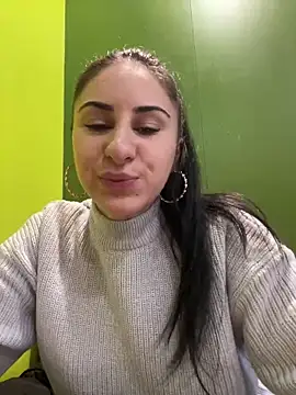 JenniferEdith online show from December 19, 2024, 8:34 am