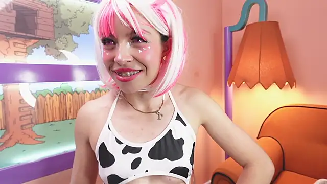 miss canndy online show from April 11, 2026, 7:17 pm