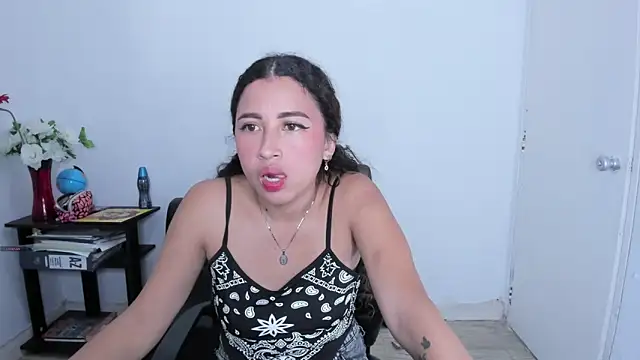 AfroditaBiker  online show from December 7, 2024, 7:49 pm