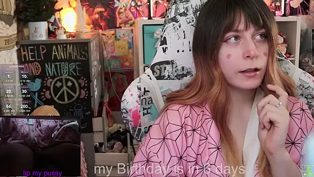 ShiroiFubuki online show from February 14, 2025, 9:55 am