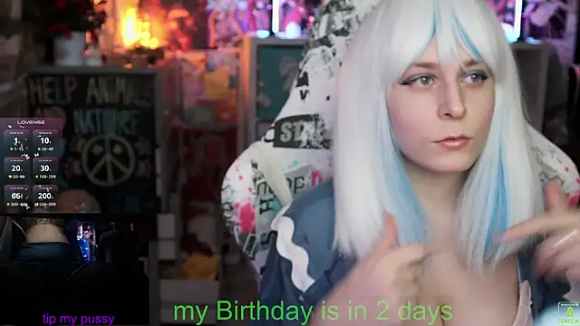 ShiroiFubuki online show from February 18, 2025, 5:31 pm