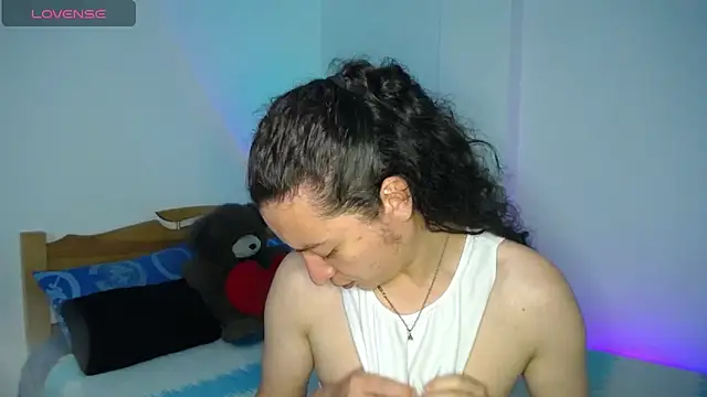 monkeywillwhite online show from December 20, 2024, 10:11 pm