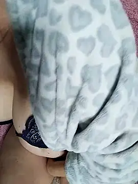 lindaledi2 online show from April 3, 2026, 3:24 am