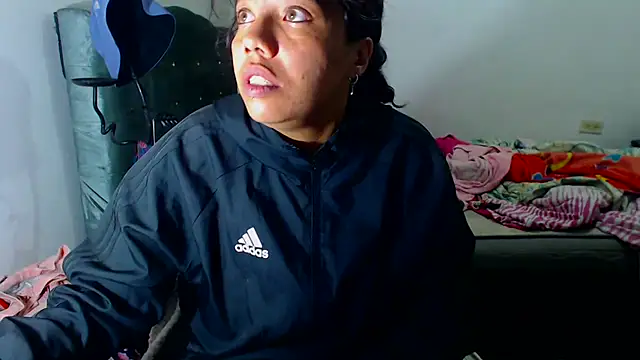 AmaraRoberts420 online show from December 17, 2025, 8:25 pm