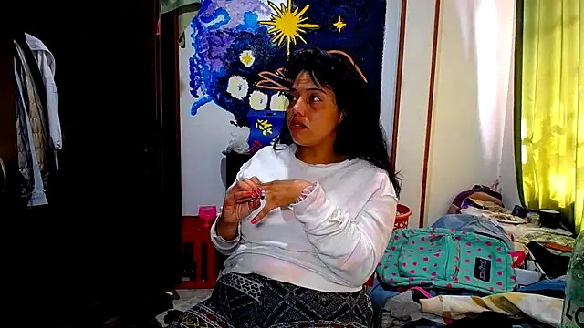 AmaraRoberts420 online show from June 14, 2026, 3:24 pm